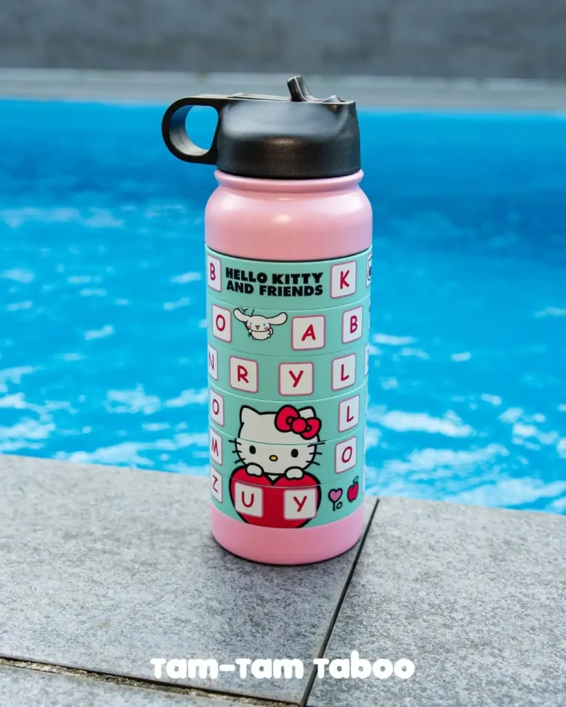 🎀 Gourdes Hello Kitty - le kawaii à emporter partout ✨